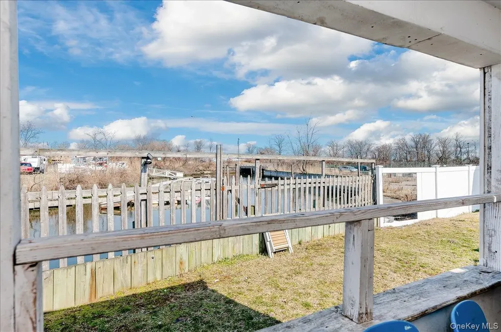 214 Beach Third Far Rockaway NY 11691
