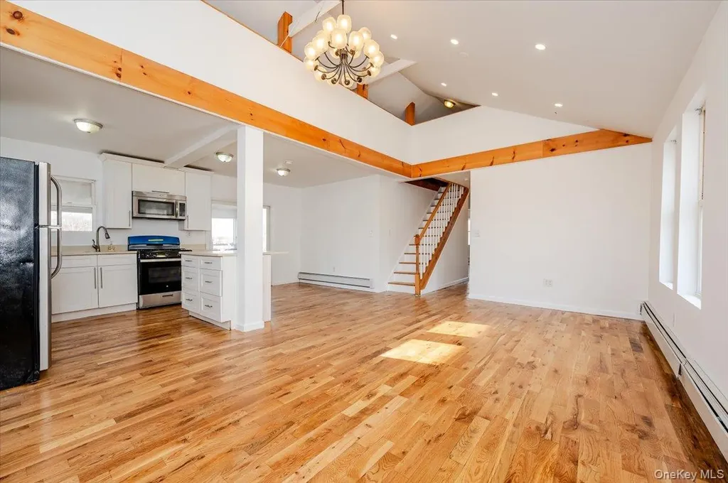 214 Beach Third Far Rockaway NY 11691