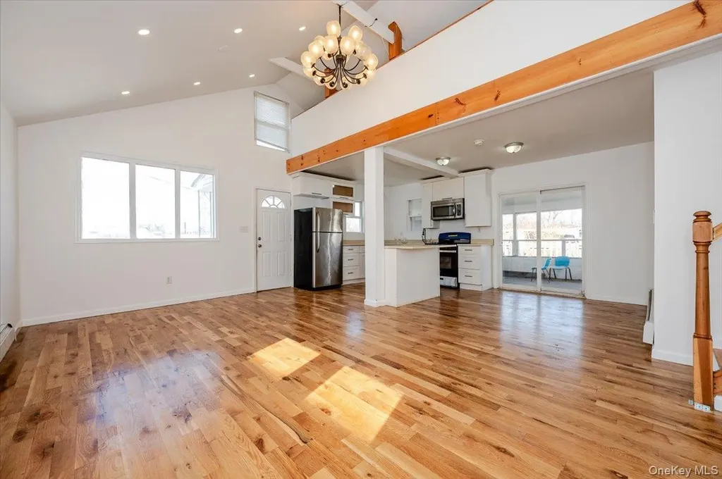 214 Beach Third Far Rockaway NY 11691
