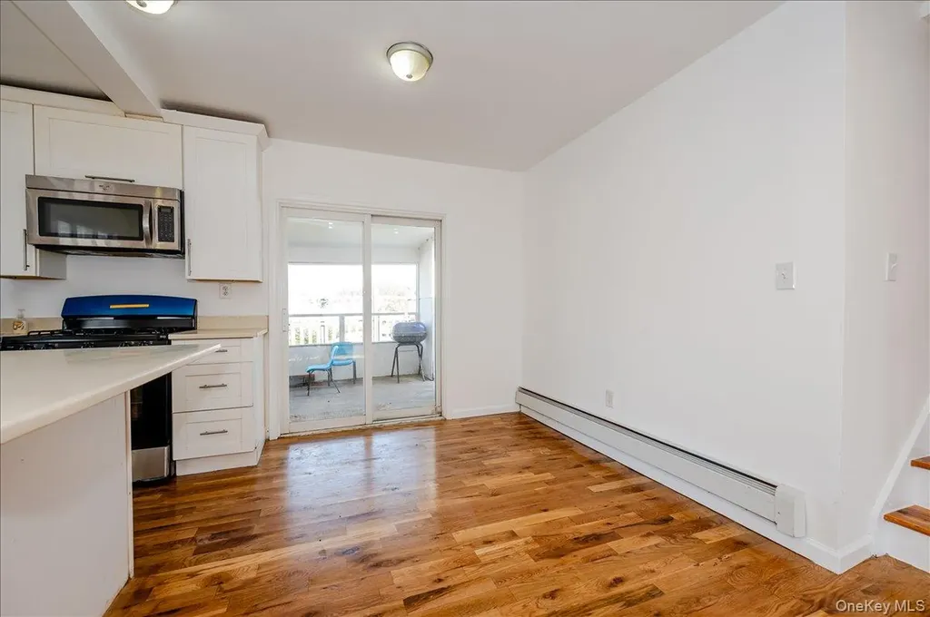 214 Beach Third Far Rockaway NY 11691