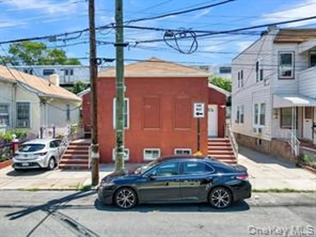 196 Brighton 10th Street Brooklyn NY 11235