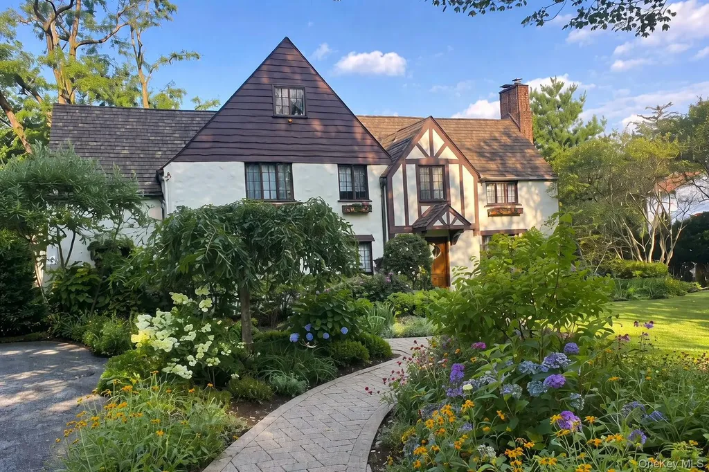 23 Forbes Boulevard Eastchester NY 10709