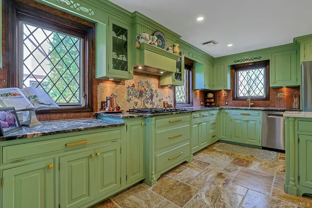 23 Forbes Boulevard Eastchester NY 10709