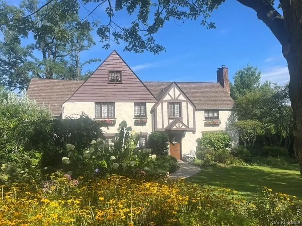 23 Forbes Boulevard Eastchester NY 10709