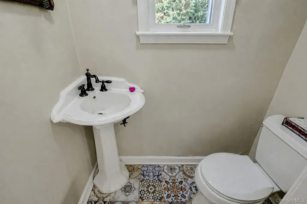 23 Forbes Boulevard Eastchester NY 10709