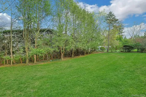 23 Forbes Boulevard Eastchester NY 10709