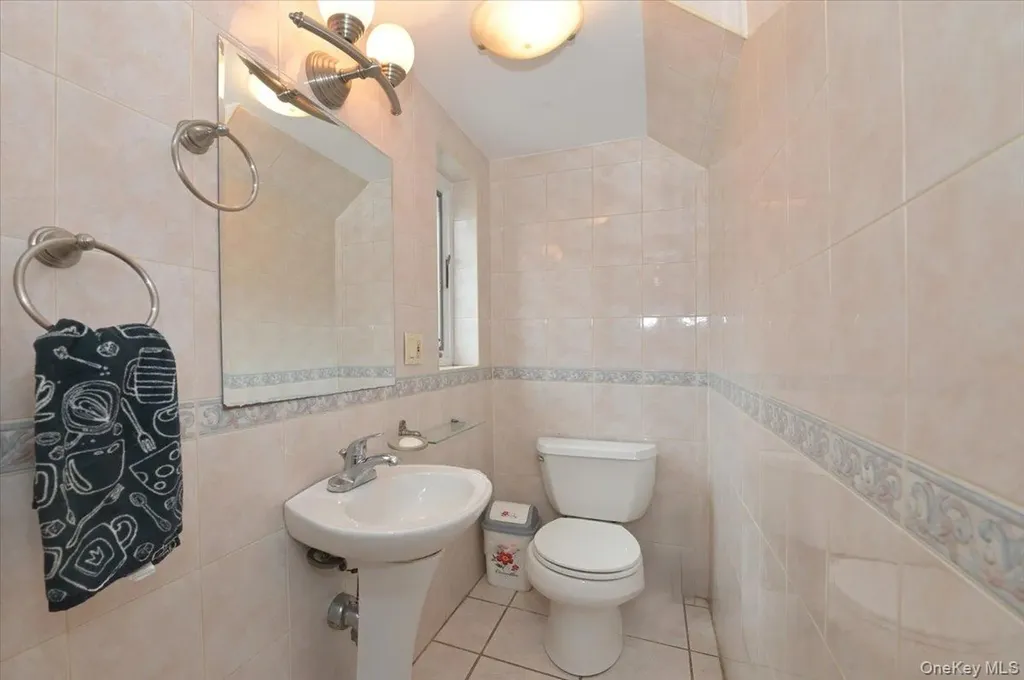 4219 219th Street Bayside NY 11361