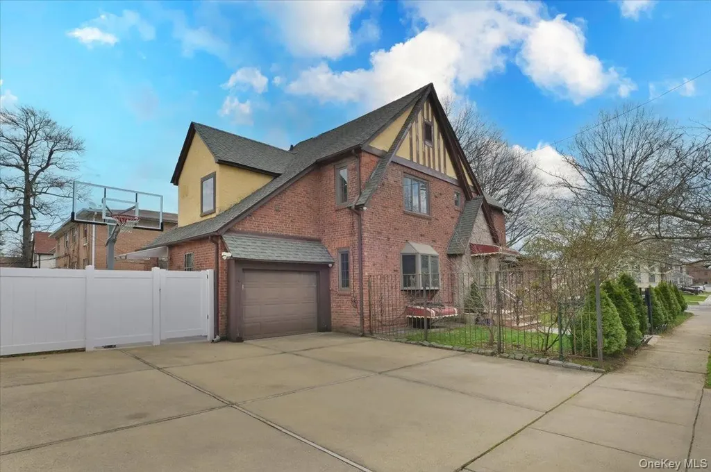 4219 219th Street Bayside NY 11361