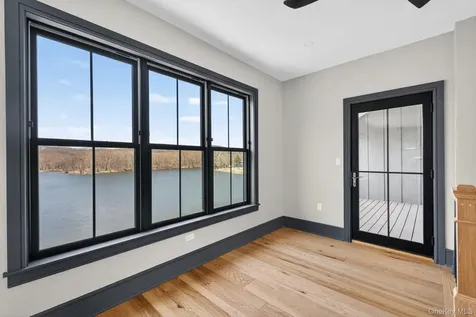 22 Icehouse Drive Saugerties NY 12477
