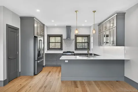 22 Icehouse Drive Saugerties NY 12477
