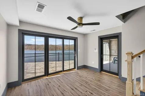 22 Icehouse Drive Saugerties NY 12477