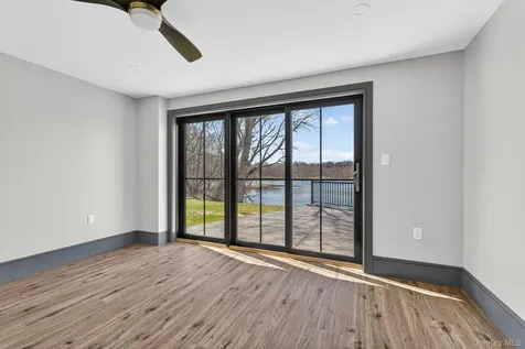 22 Icehouse Drive Saugerties NY 12477
