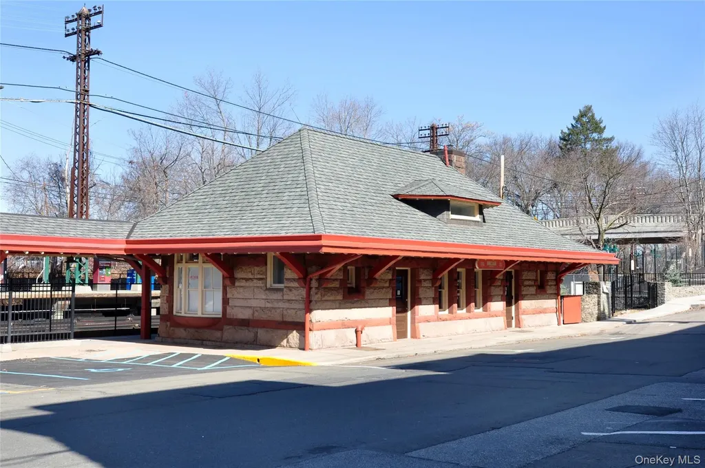 140 N Broadway Irvington NY 10533