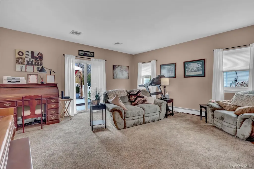255 Blake Avenue Bohemia NY 11716