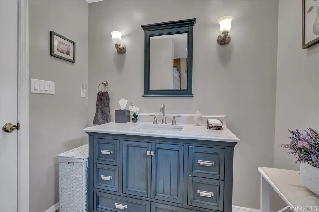 255 Blake Avenue Bohemia NY 11716