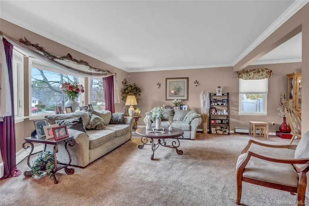255 Blake Avenue Bohemia NY 11716