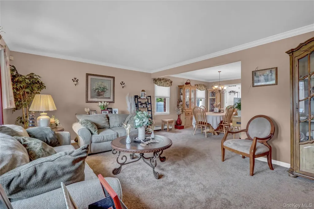 255 Blake Avenue Bohemia NY 11716