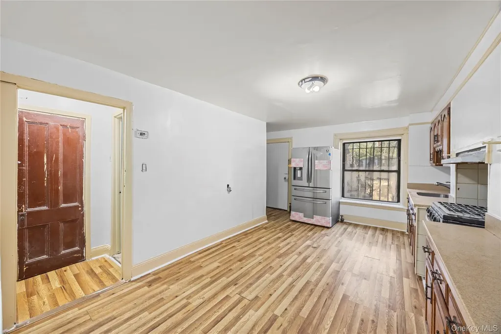 487 Hancock Street Brooklyn NY 11233
