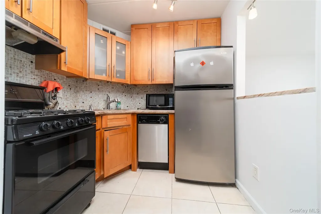 139-35 35th Avenue Flushing NY 11354