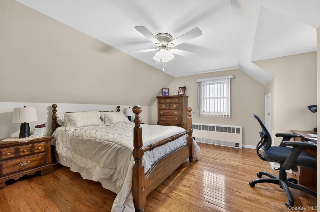 112 Wentworth Avenue Albertson NY 11507