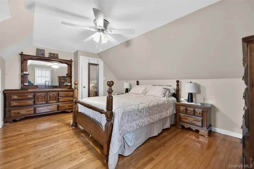 112 Wentworth Avenue Albertson NY 11507