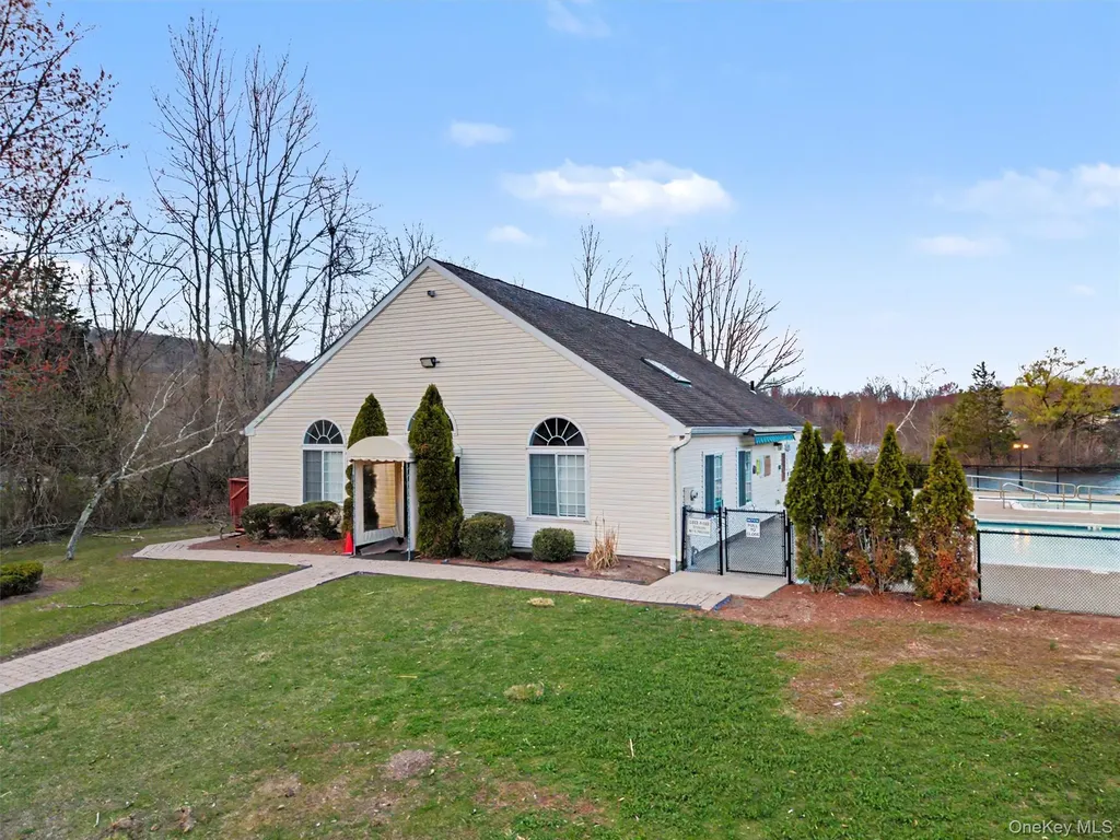 195 Eagleton Drive Monroe NY 10950