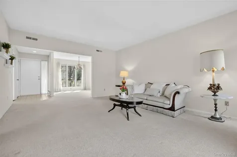 958 Heritage Hills Somers NY 10589