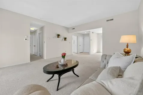 958 Heritage Hills Somers NY 10589