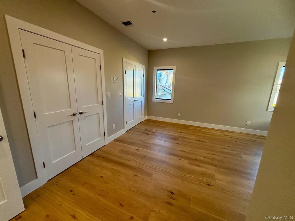 159 Harrison Avenue Mineola NY 11501