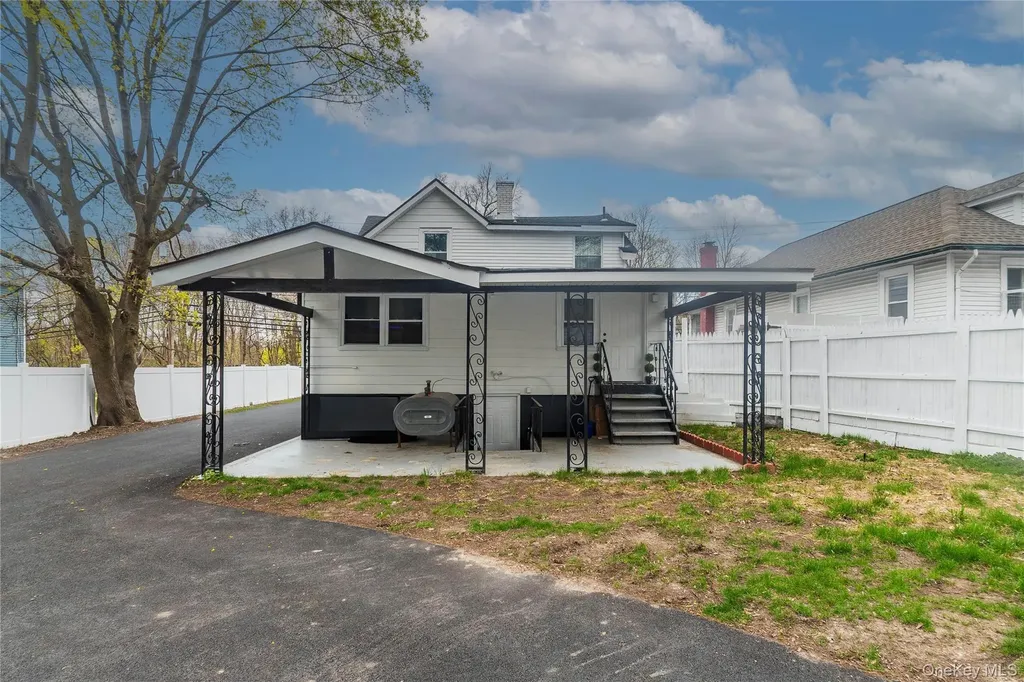 1258 North Avenue Beacon NY 12508