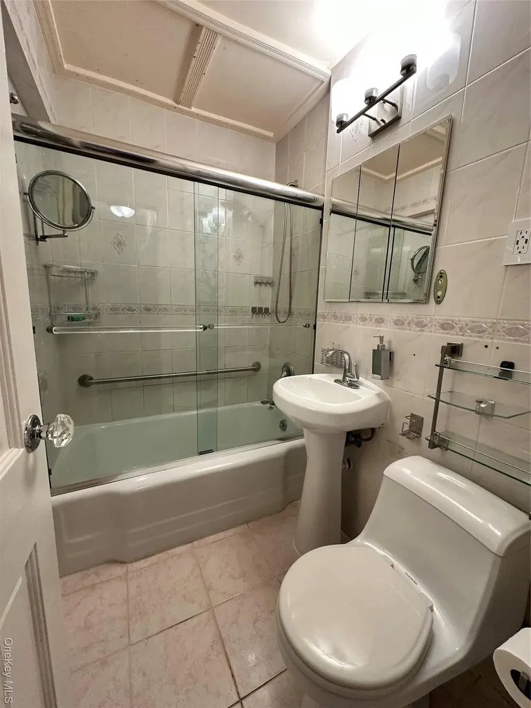 74-02 43 Avenue Elmhurst NY 11373