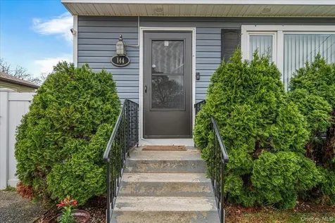 144 Washington Avenue Wheatley Heights NY 11798