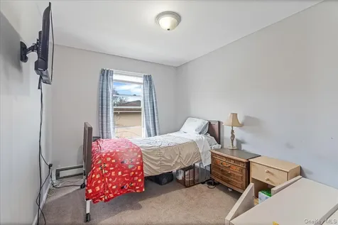 144 Washington Avenue Wheatley Heights NY 11798