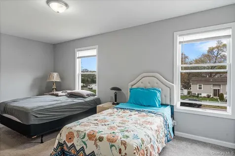 144 Washington Avenue Wheatley Heights NY 11798