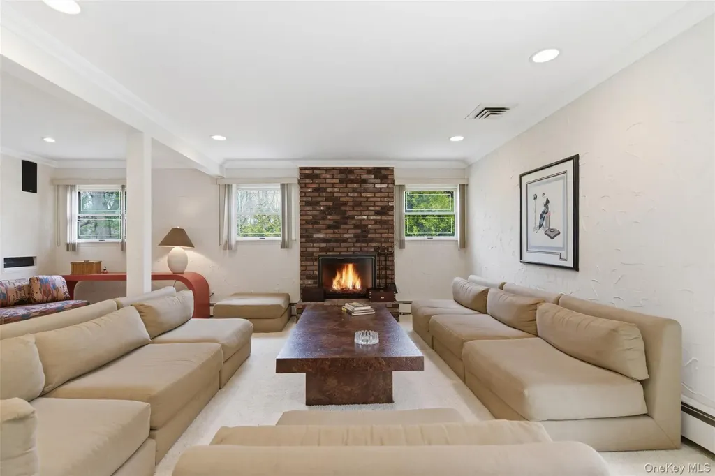 7 Seward Drive Dix Hills NY 11746