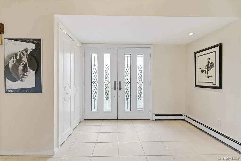 7 Seward Drive Dix Hills NY 11746