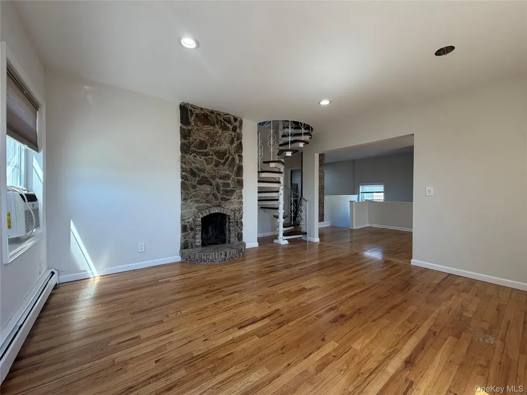 7311 Avenue W Brooklyn NY 11234
