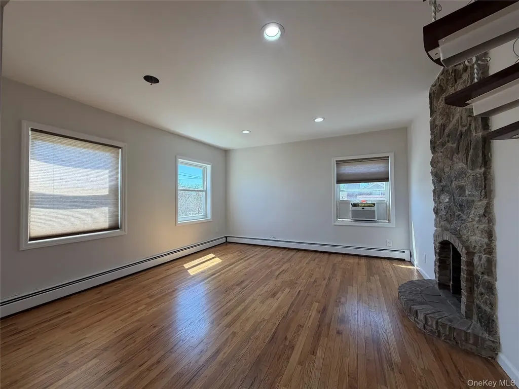 7311 Avenue W Brooklyn NY 11234