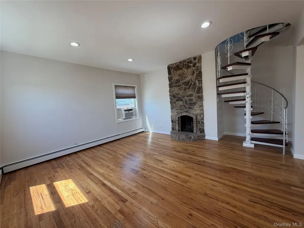 7311 Avenue W Brooklyn NY 11234