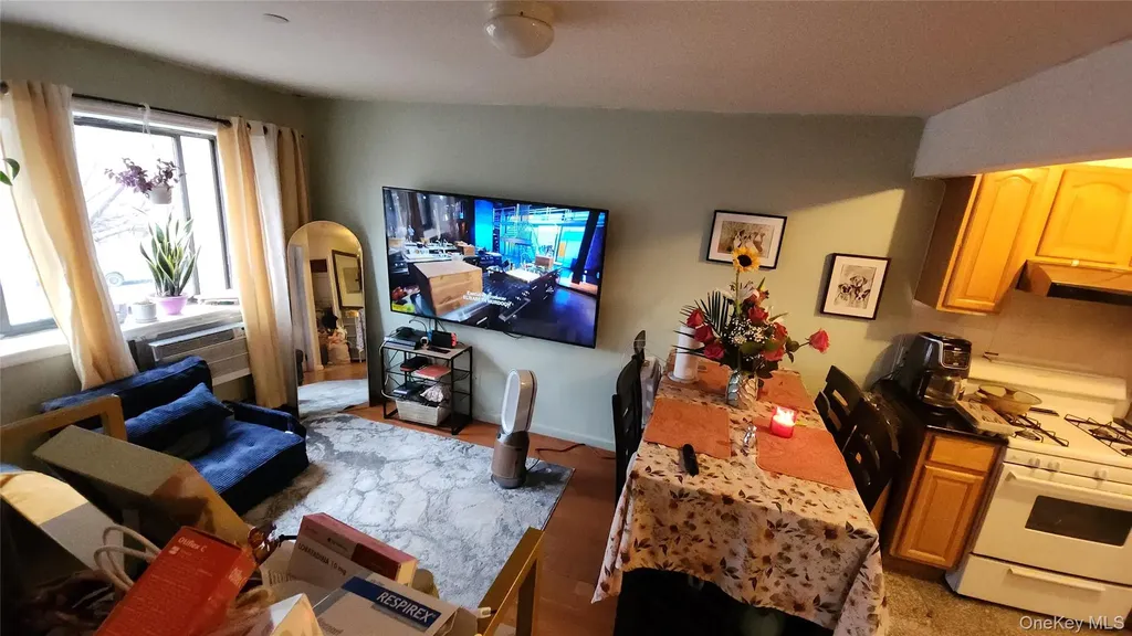 8432 Grand Avenue Elmhurst NY 11373