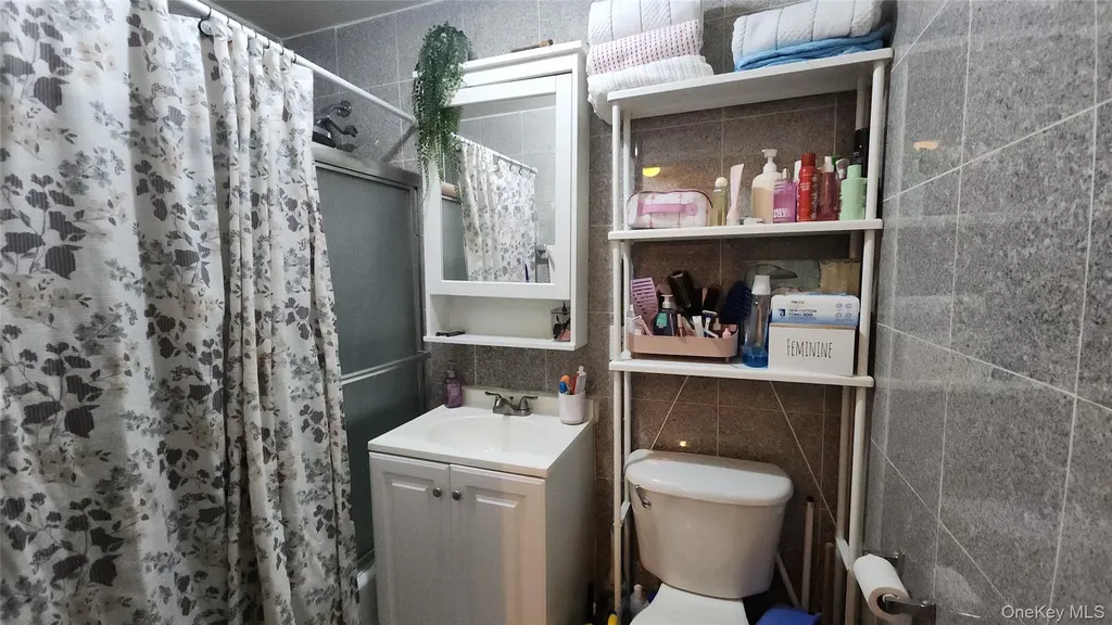 8432 Grand Avenue Elmhurst NY 11373