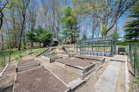 516 Pound Ridge Road Bedford NY 10506