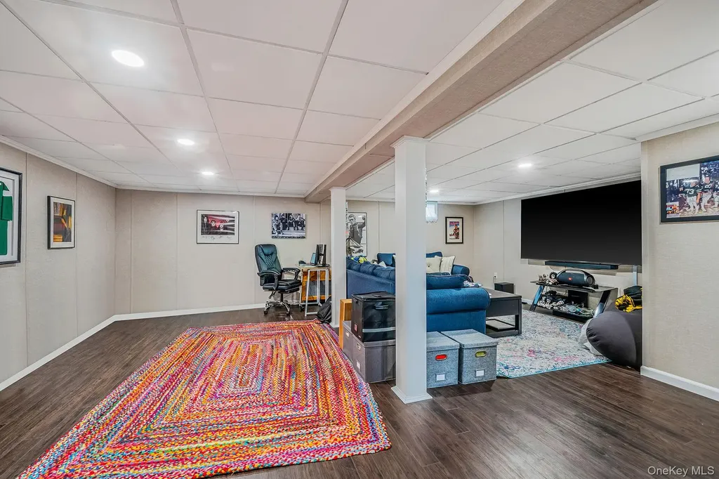 3476 Clifton Boulevard Wantagh NY 11793