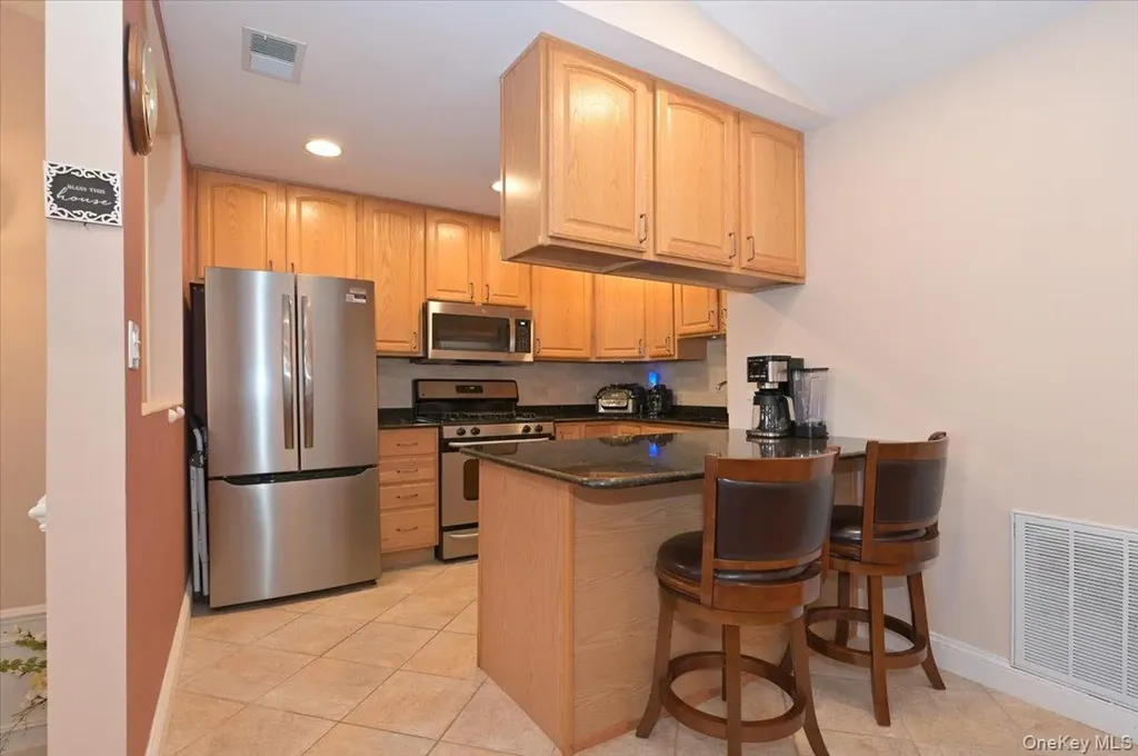 80 Morley Circle Melville NY 11747