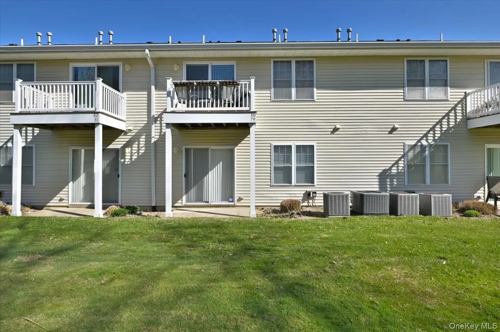 80 Morley Circle Melville NY 11747