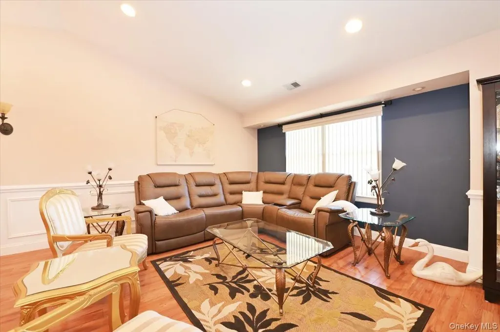 80 Morley Circle Melville NY 11747