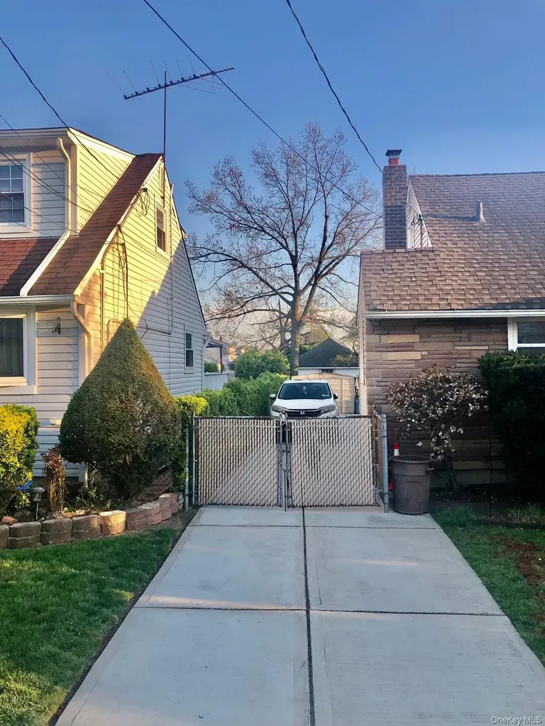 398 Hendrickson Avenue Valley Stream NY 11580