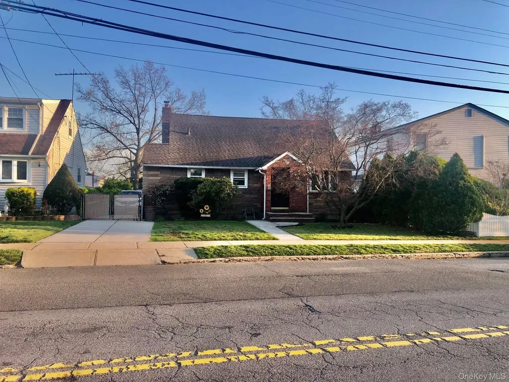 398 Hendrickson Avenue Valley Stream NY 11580