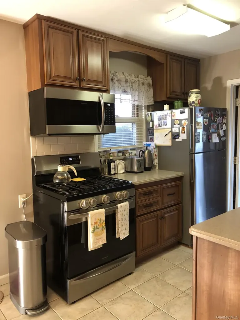 398 Hendrickson Avenue Valley Stream NY 11580