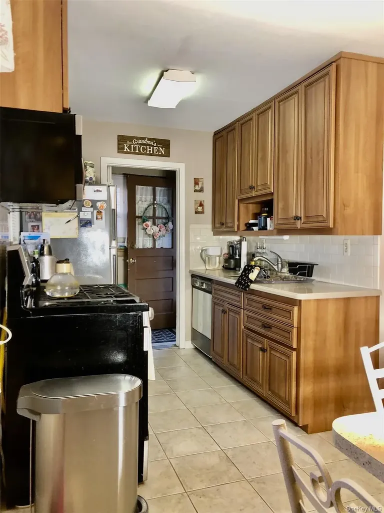 398 Hendrickson Avenue Valley Stream NY 11580